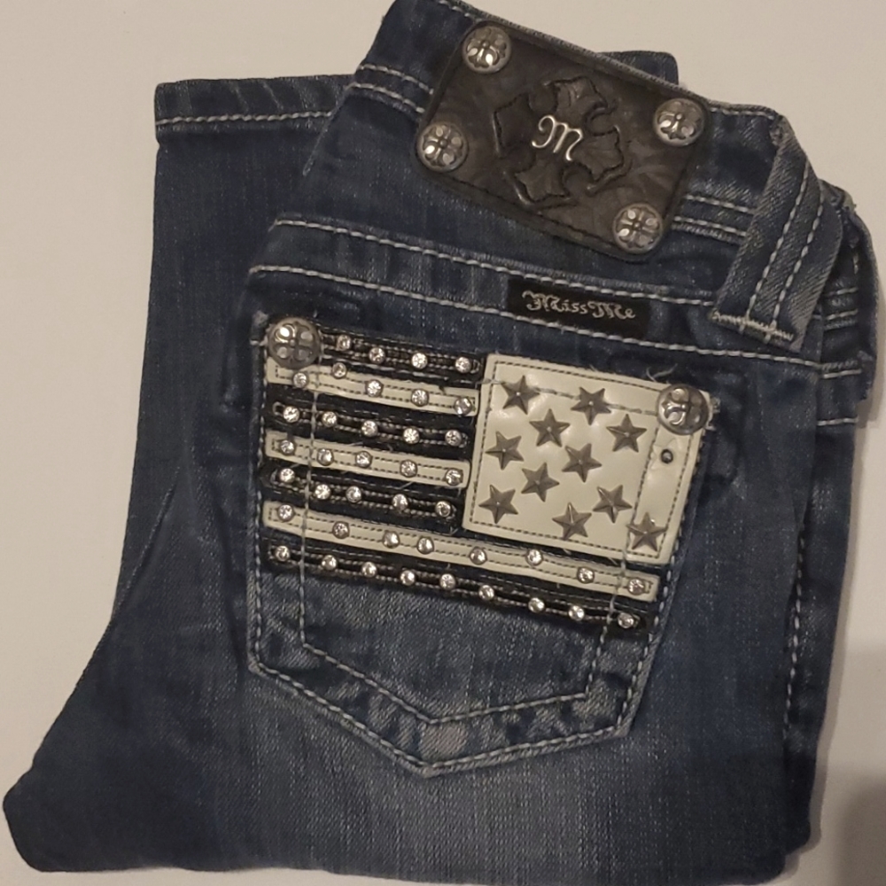 Miss Me Shorts